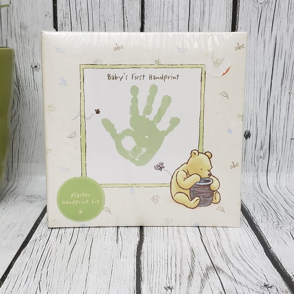 New Disney Classic Pooh Baby's First Hand Print Kit